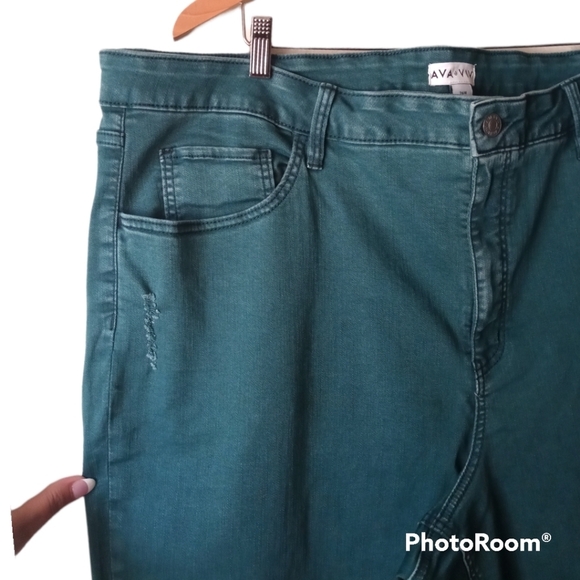 Ava & Viv High Rise Skinny Light Distressed Stretchy Jeans Size 26W - Picture 13 of 16